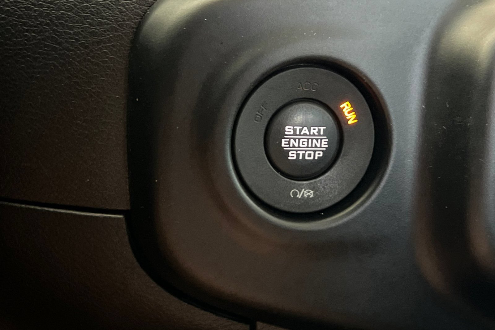 Used 2020 Jeep Gladiator Rubicon AWD/4WD image 27