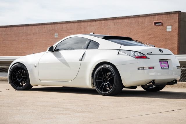 Used 2006 Nissan 350Z Coupe w/ (N93) Cargo Convenience Pkg image 6
