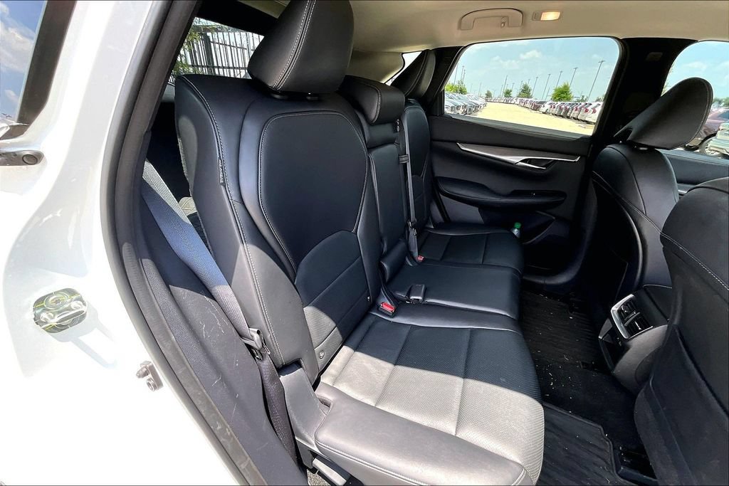 Used 2023 INFINITI QX50 Luxe FWD image 33
