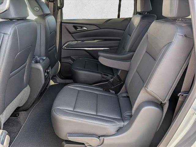 New 2026 Chevrolet Traverse LT w/ Driver Confidence Package AWD/4WD image 16