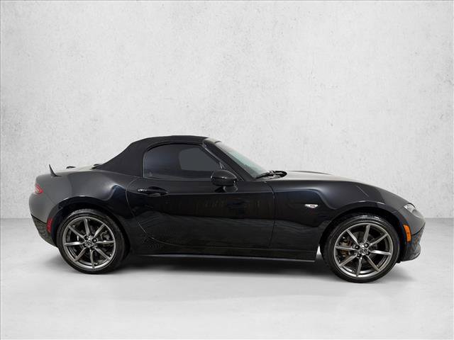Used 2023 MAZDA MX-5 Miata Grand Touring RWD image 3