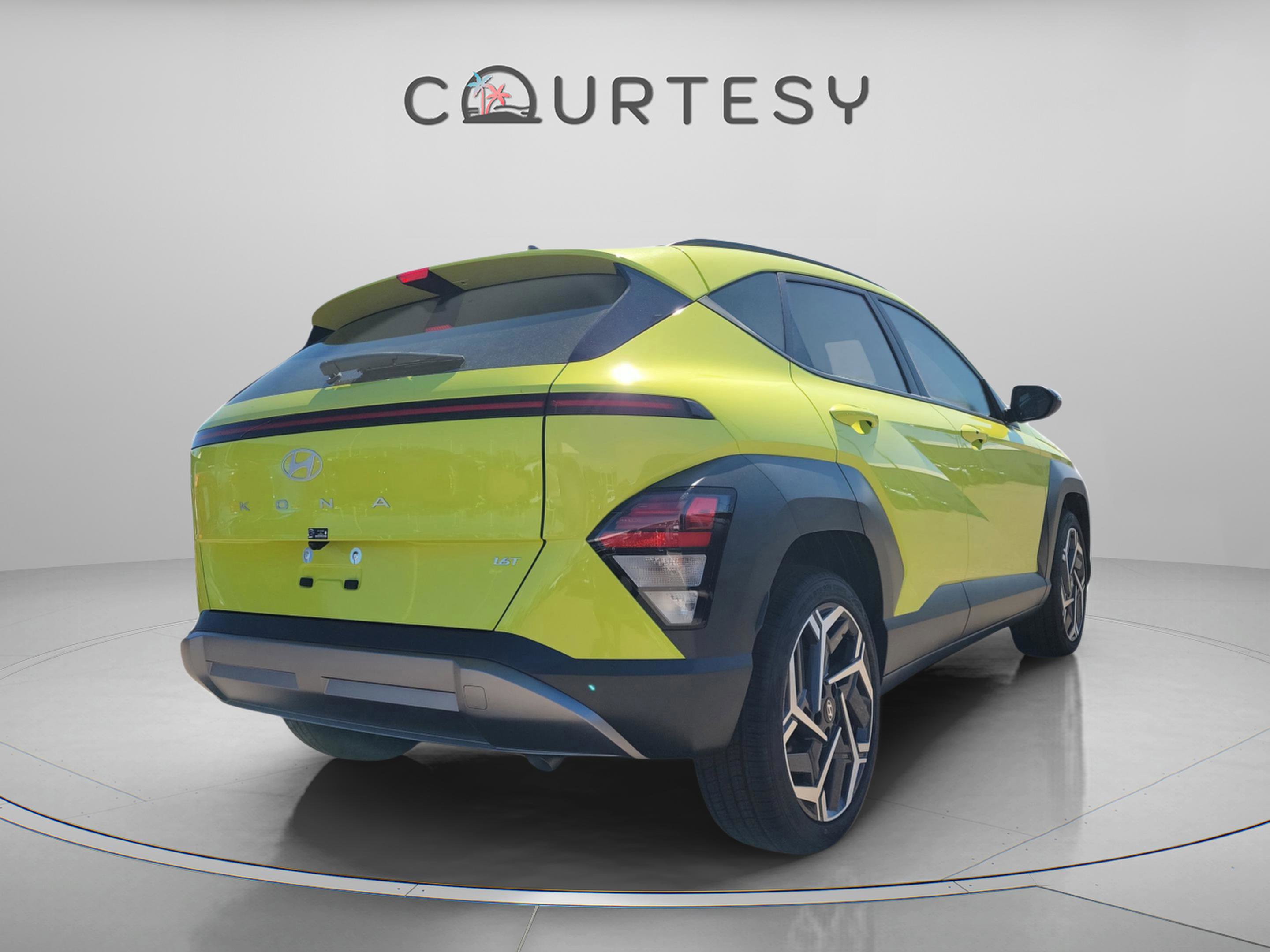 New 2026 Hyundai Kona SEL Premium image 4