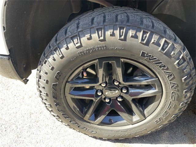 Used 2022 Chevrolet Silverado 1500 LT Trail Boss image 2