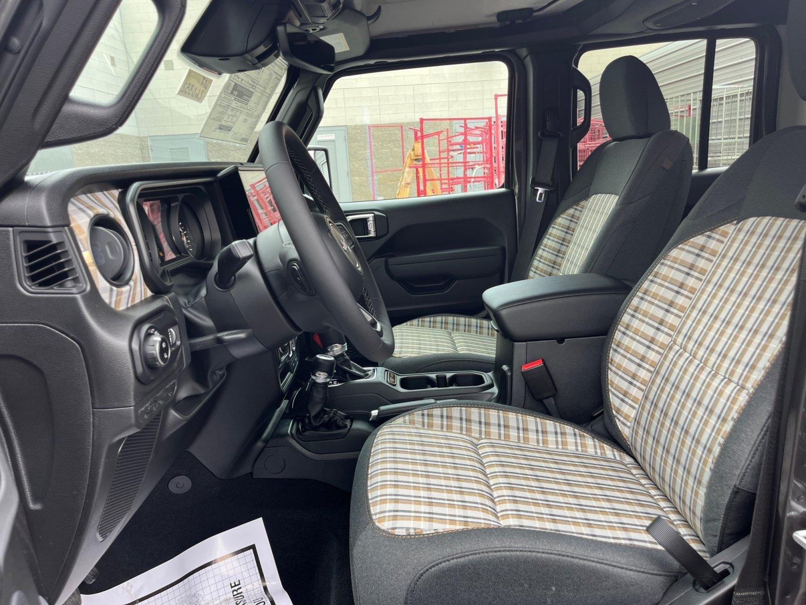 New 2026 Jeep Gladiator Sport AWD/4WD image 12