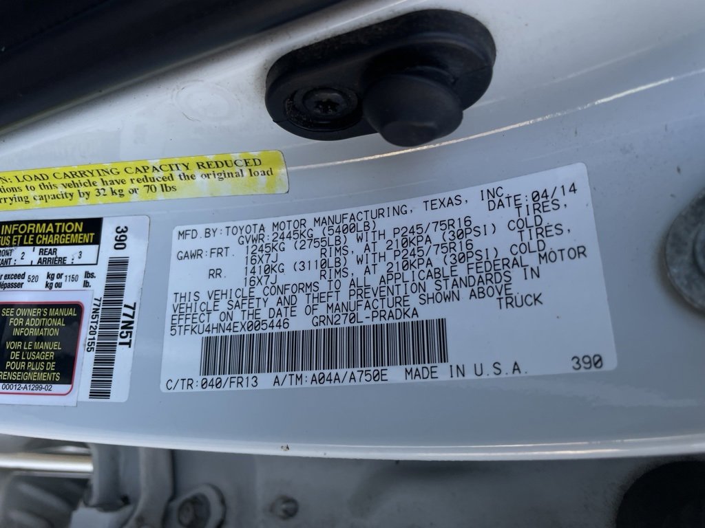 Used 2014 Toyota Tacoma PreRunner image 29