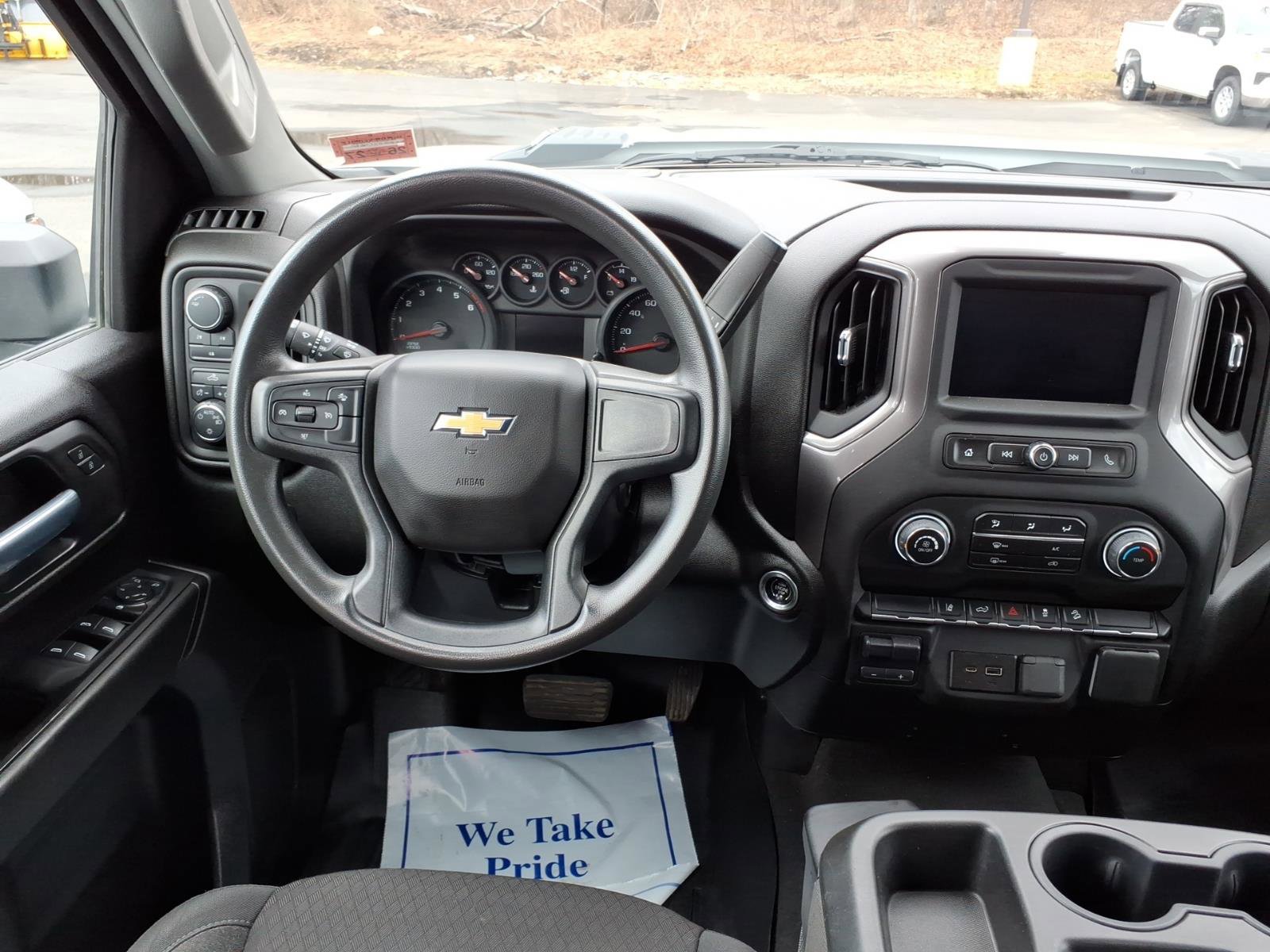 Used 2024 Chevrolet Silverado 2500 Custom w/ Custom Convenience Package AWD/4WD image 9