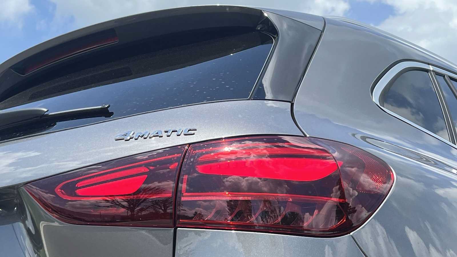New 2026 Mercedes-Benz GLA 250 4MATIC image 18