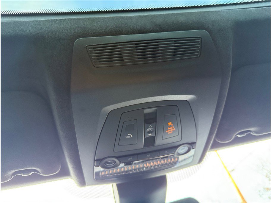 Used 2016 BMW M5 image 25