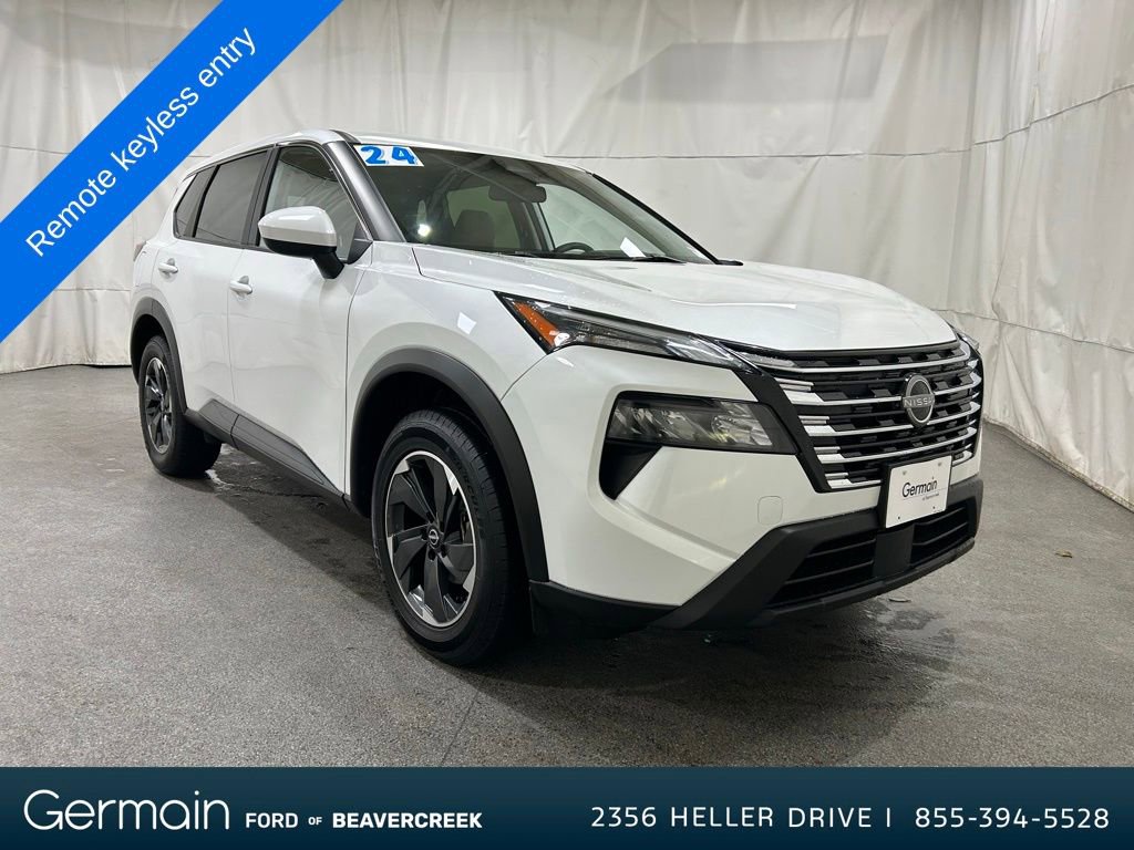 Used 2024 Nissan Rogue SV