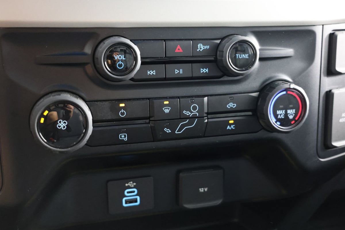 Used 2025 Ford F350 XLT AWD/4WD image 9