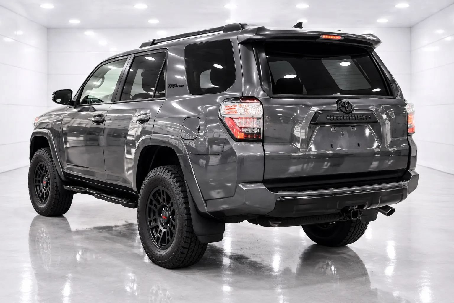 Used 2016 Toyota 4Runner TRD Pro AWD/4WD image 3