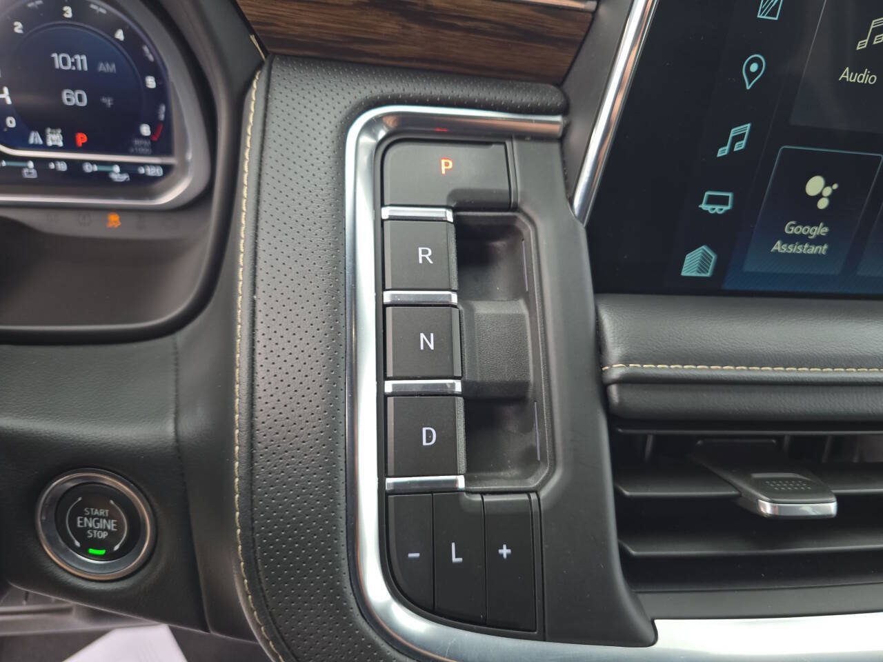 Used 2023 Chevrolet Tahoe Premier AWD/4WD image 42