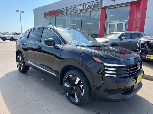 New 2026 Nissan Kicks SR video 1