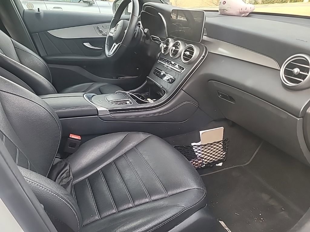 Certified 2020 Mercedes-Benz GLC 300 4MATIC image 12