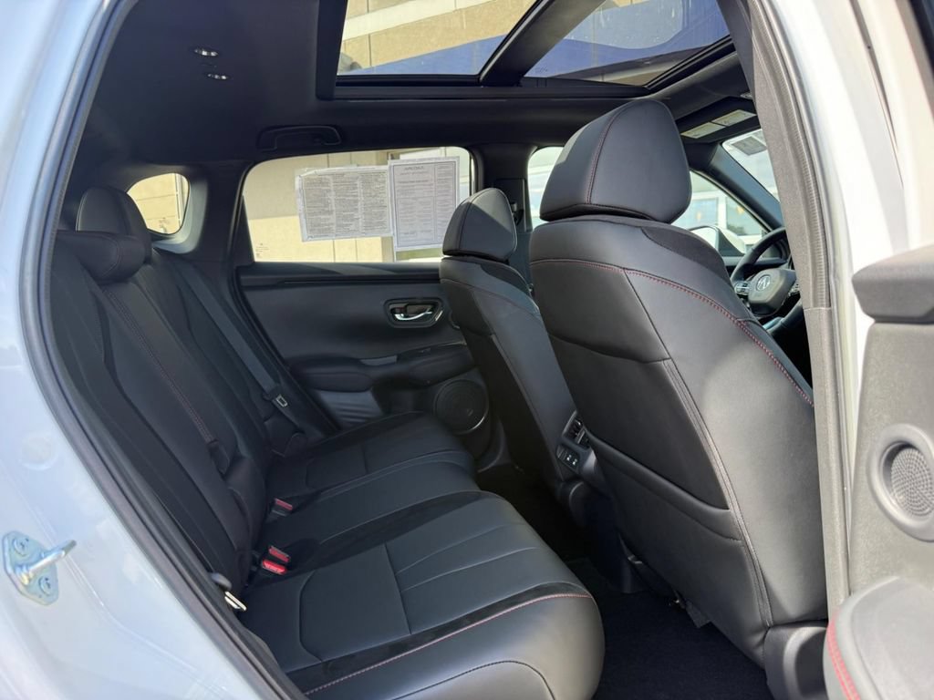 Certified 2025 Acura ADX A-Spec AWD/4WD image 10