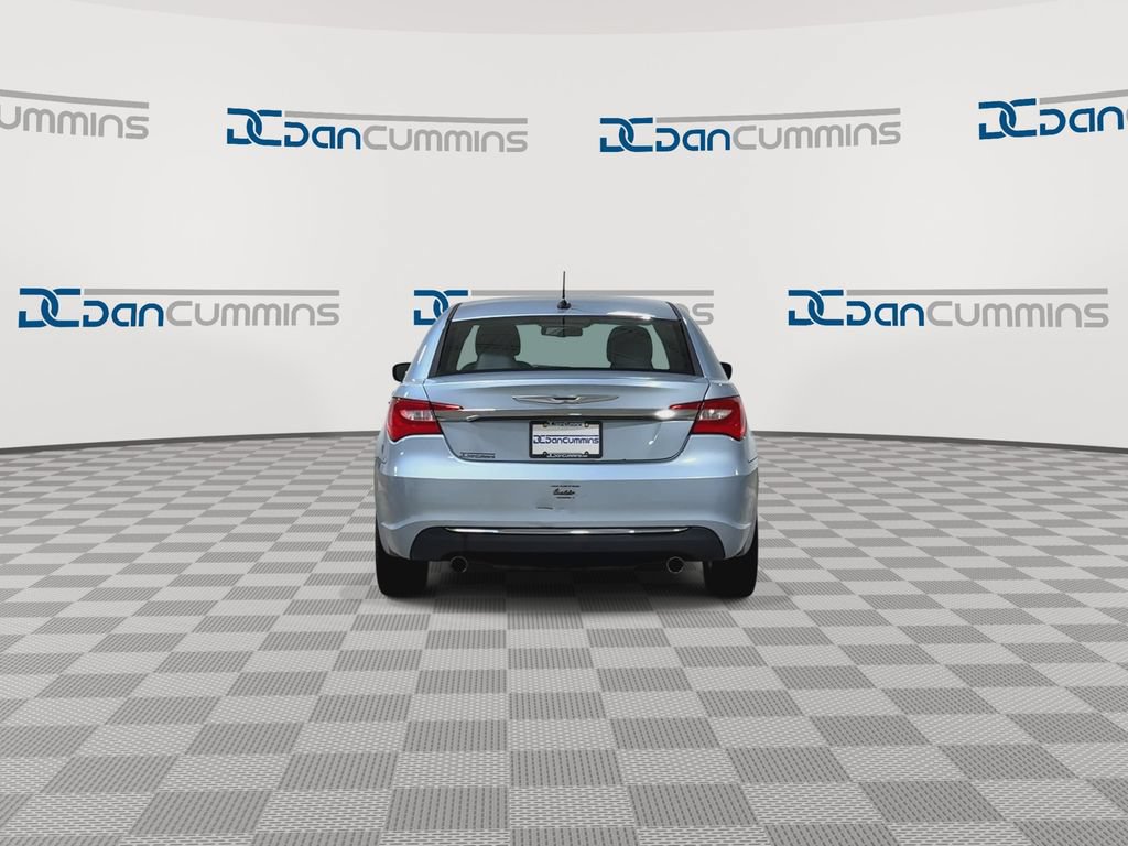 Used 2014 Chrysler 200 Limited w/ Sun/Sound Group FWD image 7