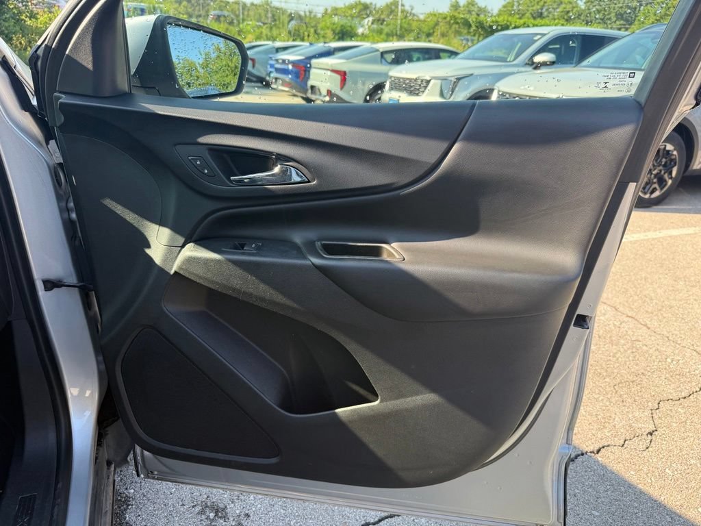 Used 2018 Chevrolet Equinox LT AWD/4WD image 21