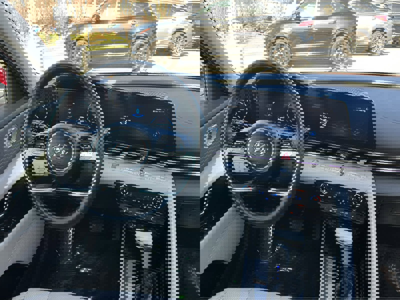 Certified 2023 Hyundai Elantra Limited w/ Cargo Package image 24