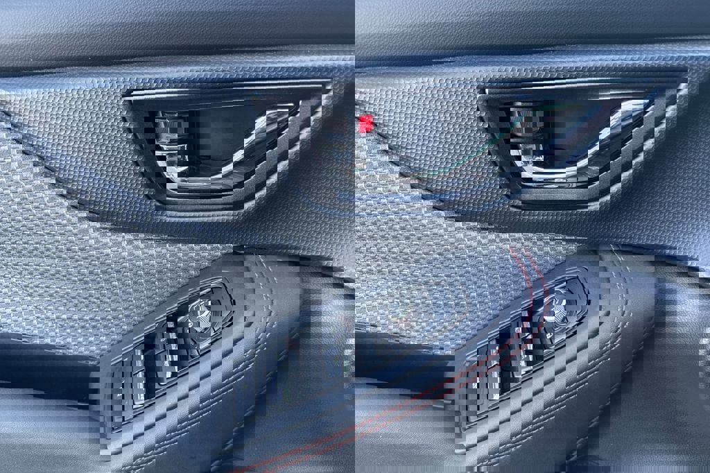 Used 2022 Subaru Forester Sport w/ Popular Package #2 image 8