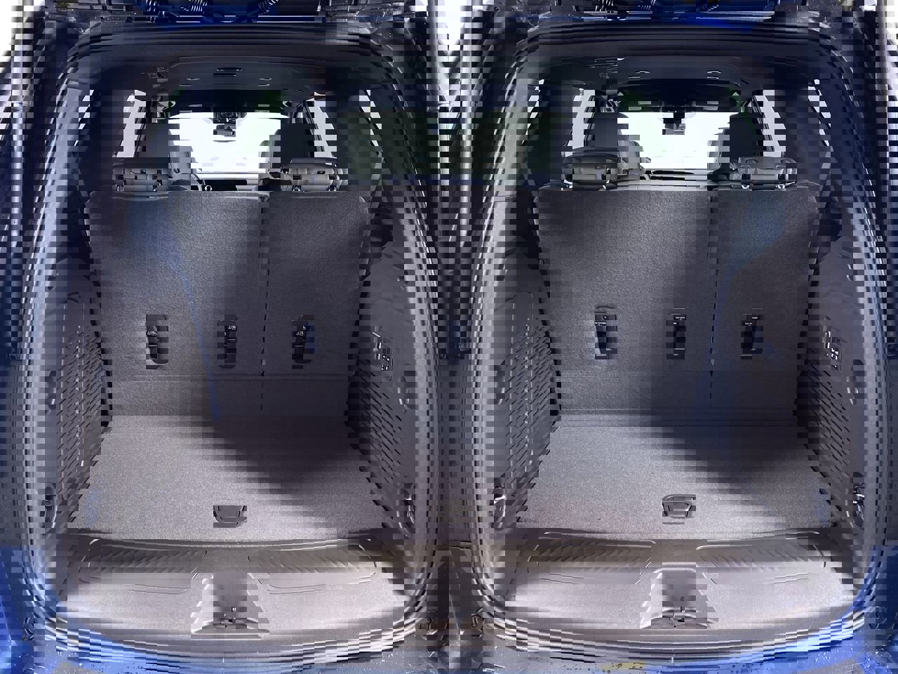 New 2026 Chevrolet Tahoe LT w/ Comfort Package AWD/4WD image 15