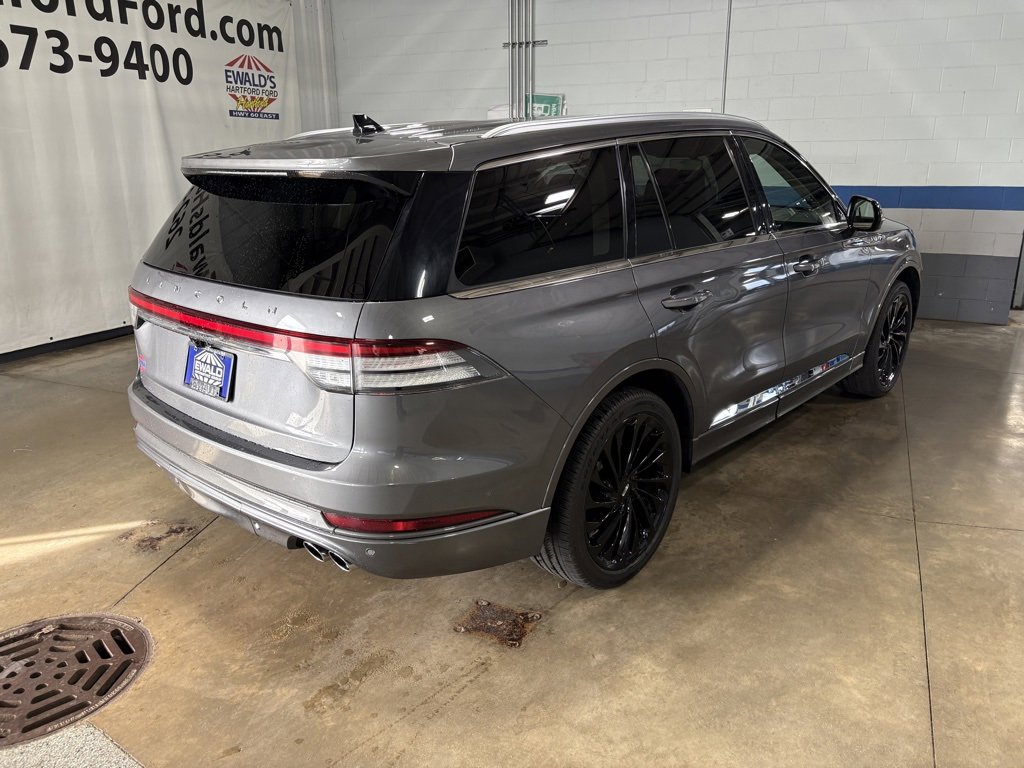 Used 2021 Lincoln Aviator Reserve image 10