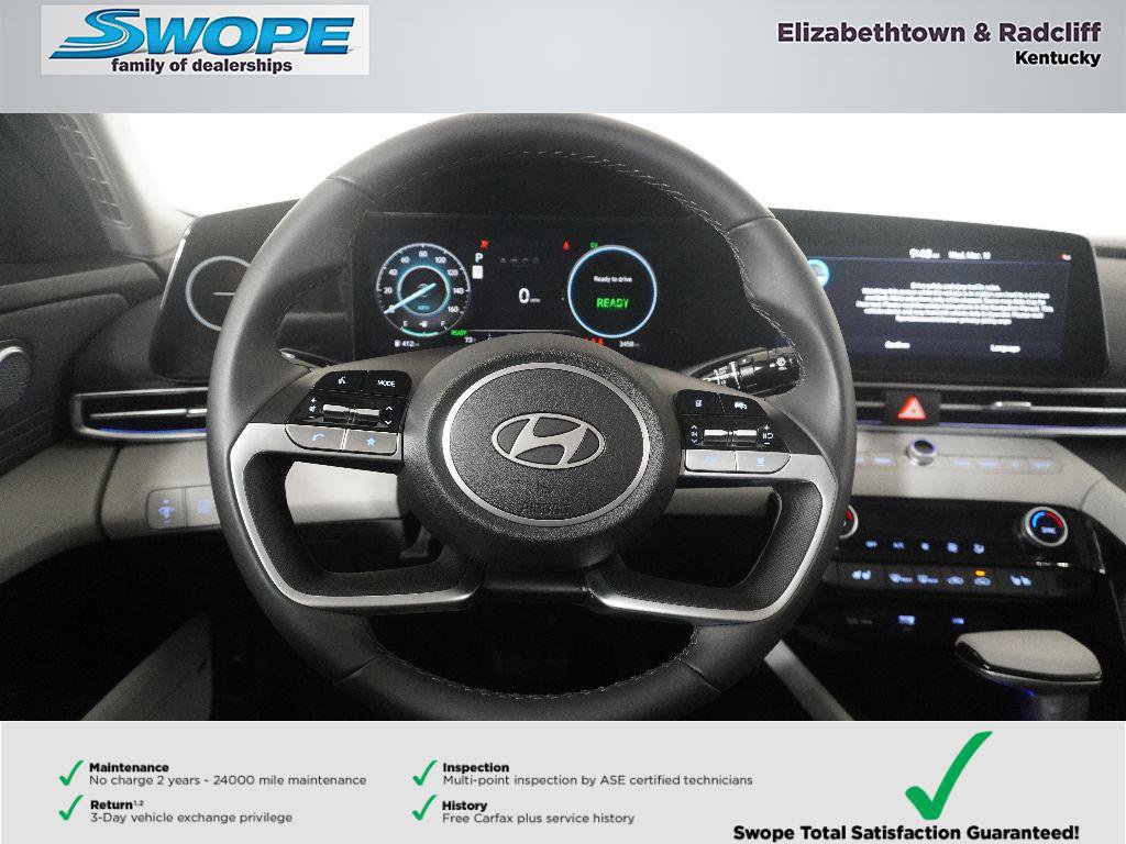 Certified 2025 Hyundai Elantra Limited image 15
