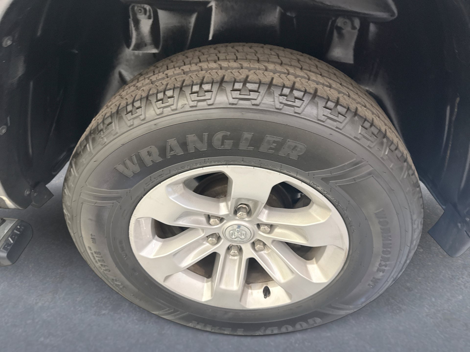 Used 2022 RAM 1500 Laramie AWD/4WD image 20