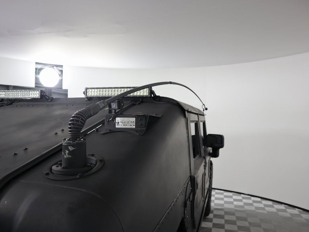 Used 1997 HUMMER H1 4-Door Open Top image 15