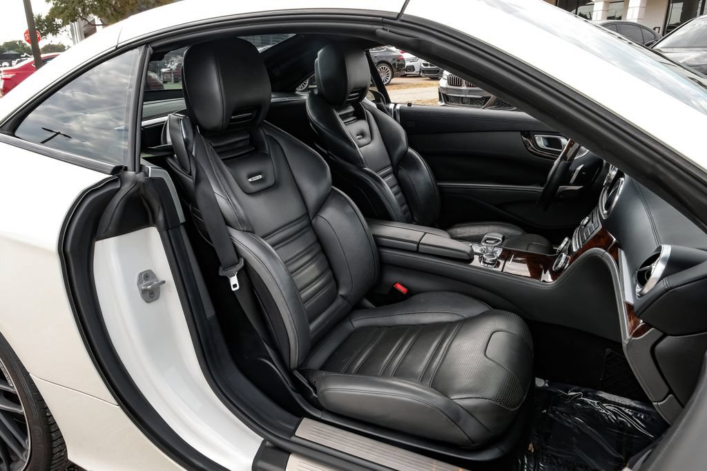 Used 2018 Mercedes-Benz SL 63 AMG image 28