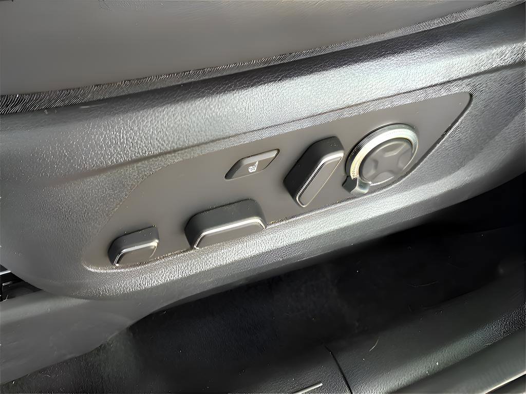 Used 2023 Hyundai Palisade Calligraphy image 39