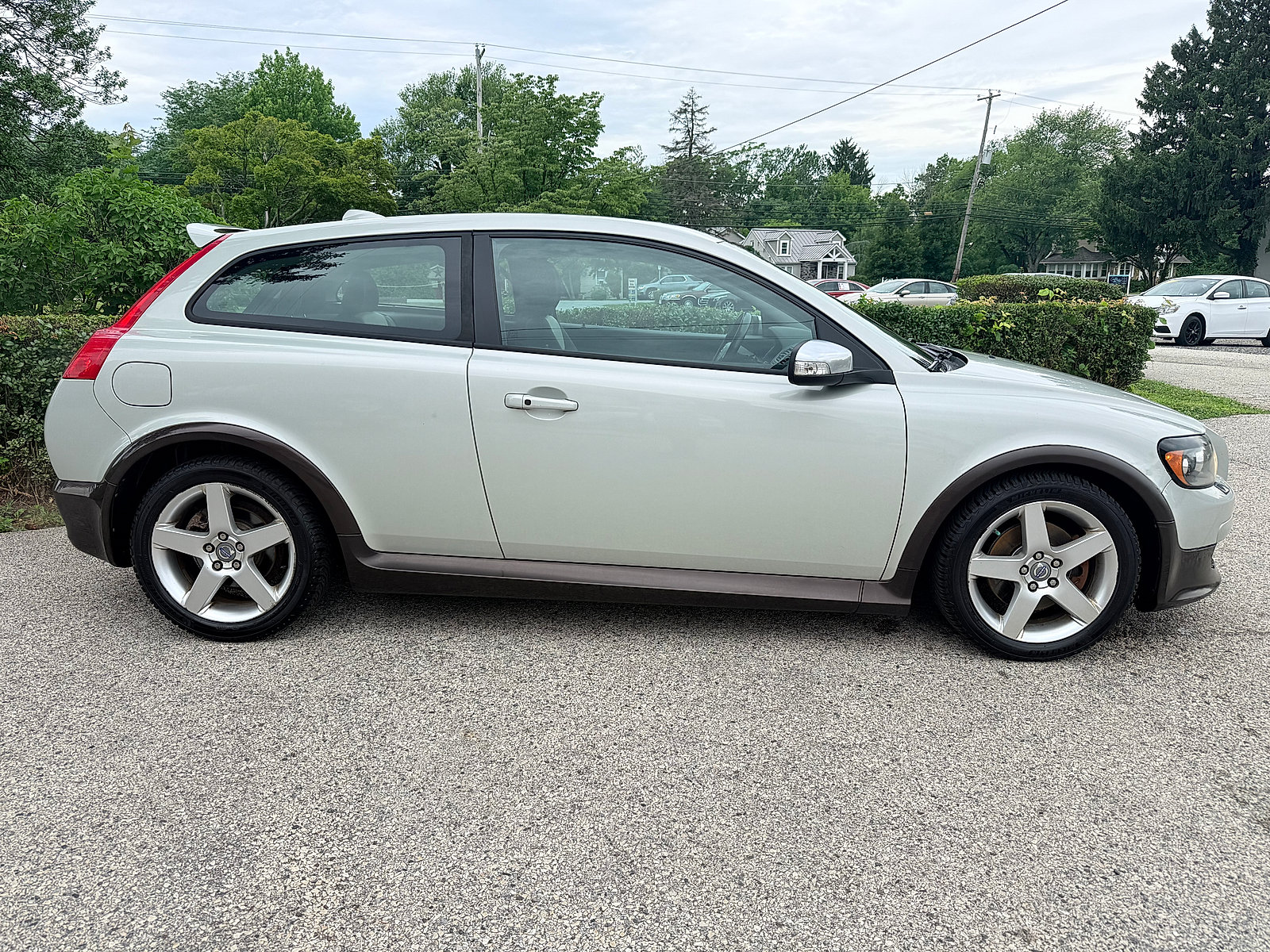 Used 2009 Volvo C30 T5 R-Design FWD image 3