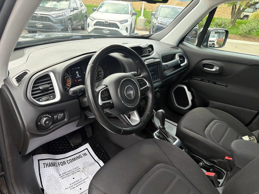 Used 2020 Jeep Renegade Latitude w/ Popular Equipment Group AWD/4WD image 25