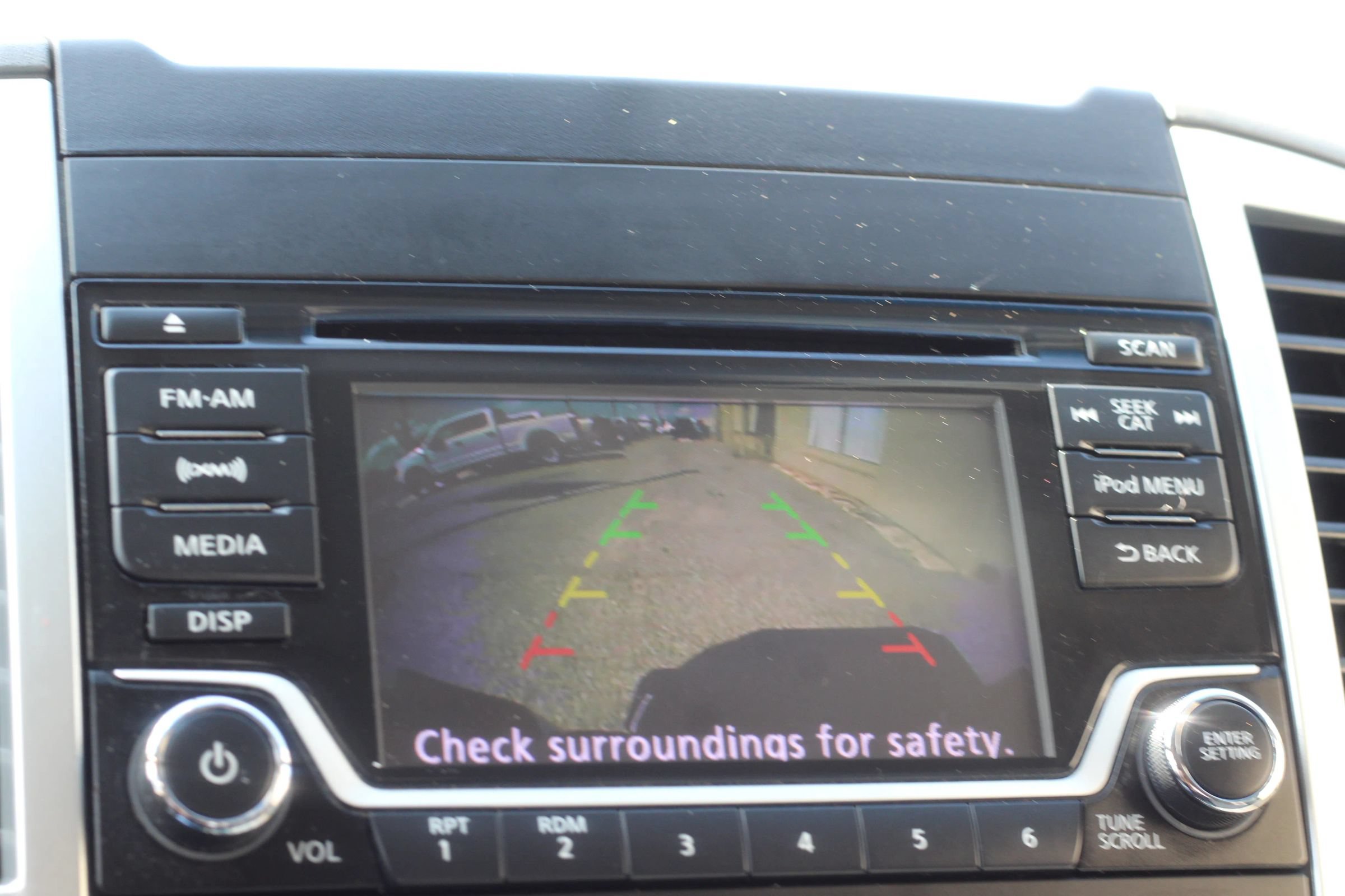 Used 2018 Nissan Frontier SV AWD/4WD image 19