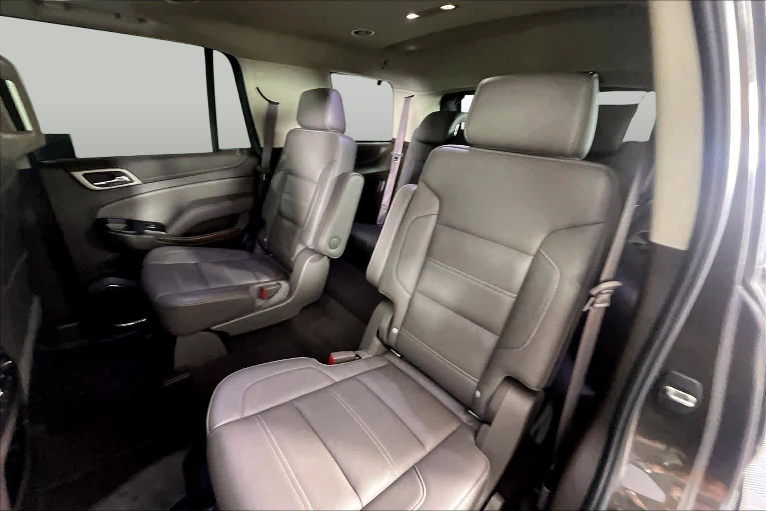 Used 2019 GMC Yukon Denali w/ Open Road Package RWD image 18