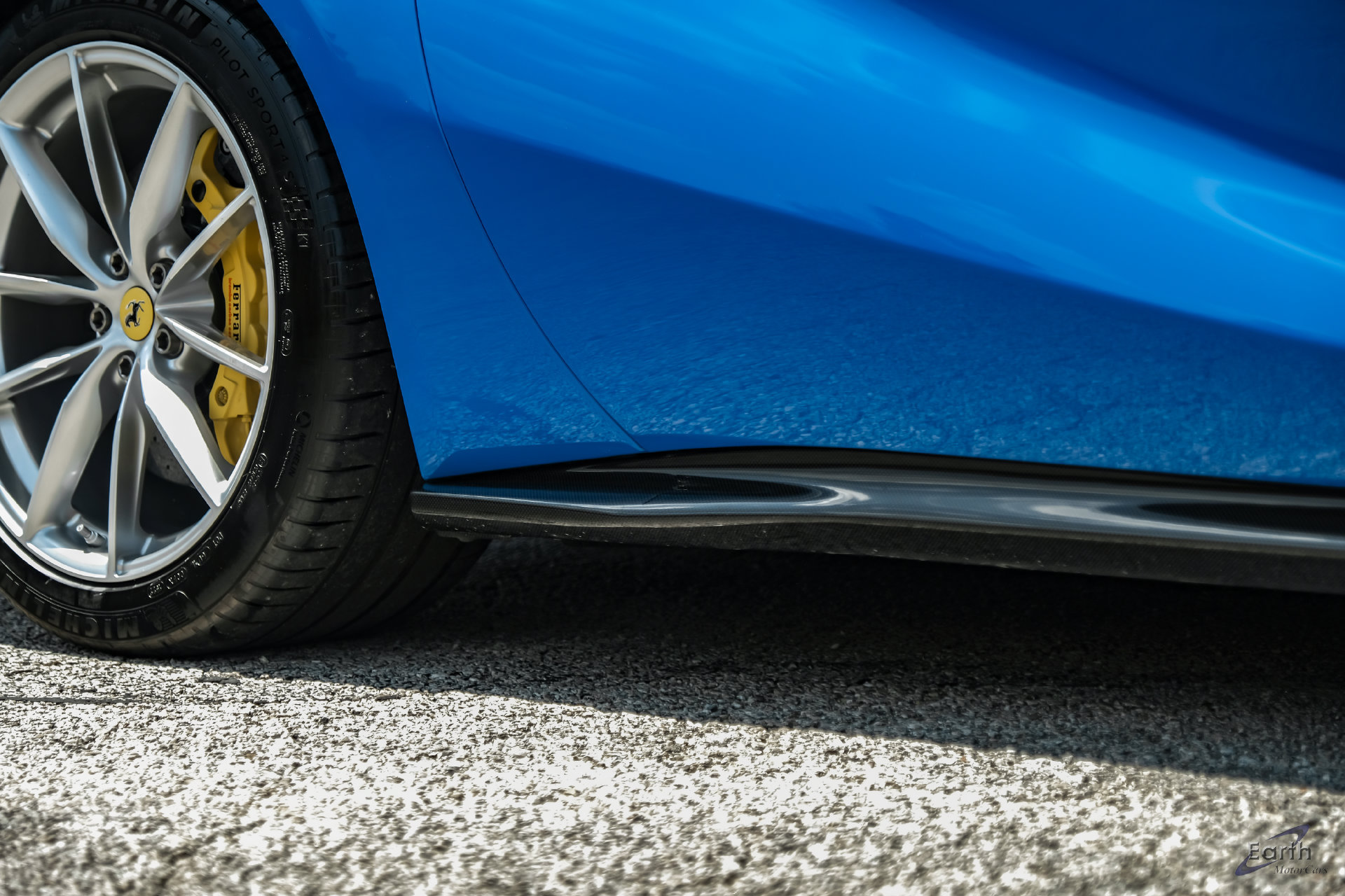 Used 2022 Ferrari 812 GTS RWD image 39