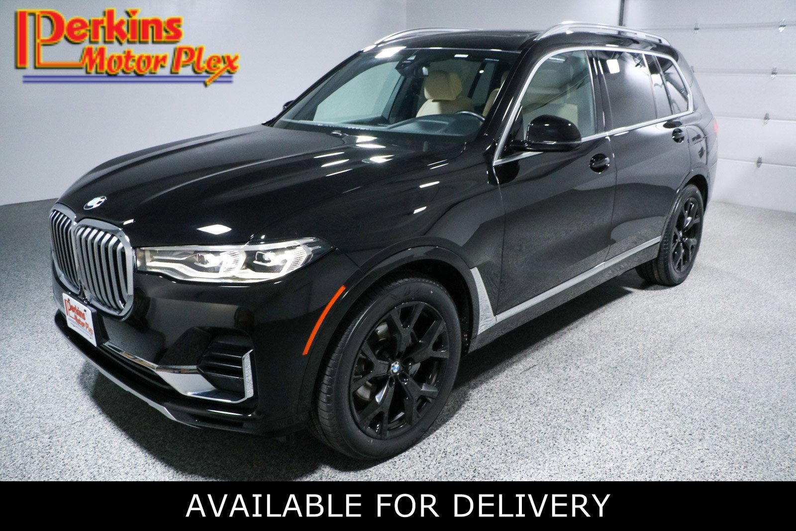 Used 2022 BMW X7 xDrive40i w/ Cold Weather Package image 1