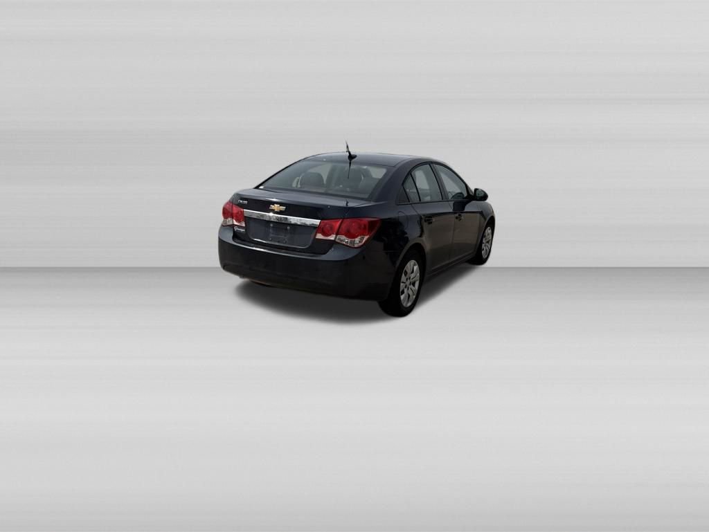 Used 2014 Chevrolet Cruze LS FWD image 6