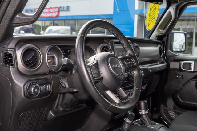 Used 2022 Jeep Wrangler Unlimited Sport w/ Sun And Sound Package AWD/4WD image 12