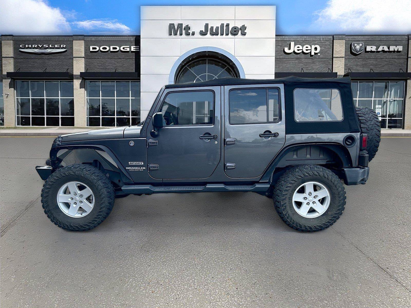 Used 2017 Jeep Wrangler Unlimited Sport w/ Quick Order Package 24S AWD/4WD image 7