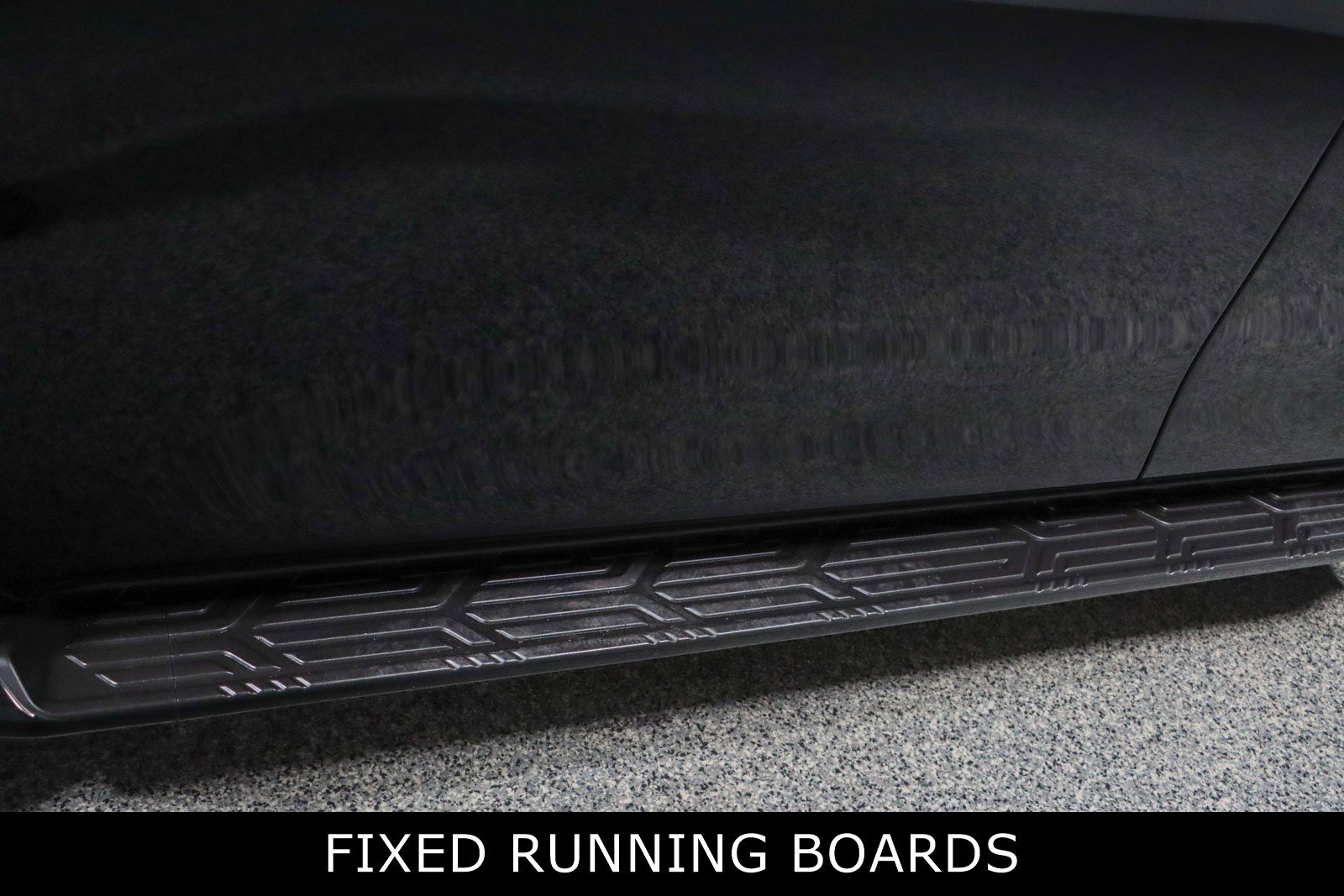 Used 2023 INFINITI QX80 Luxe w/ Cargo Package image 12