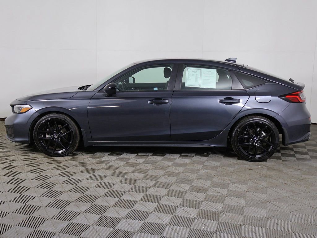 Used 2025 Honda Civic Sport image 15