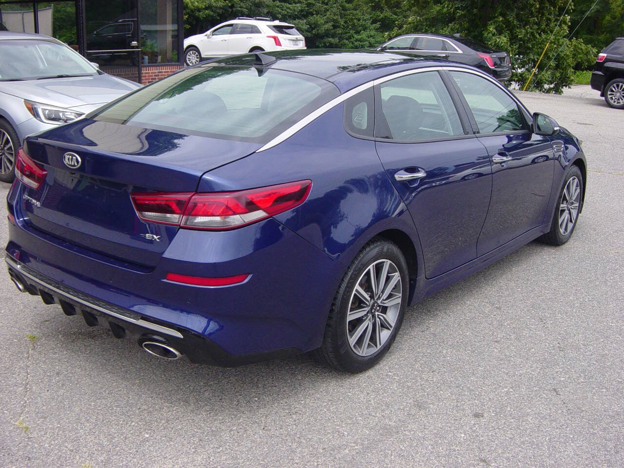 Used 2019 Kia Optima EX w/ EX Premium Package FWD image 4