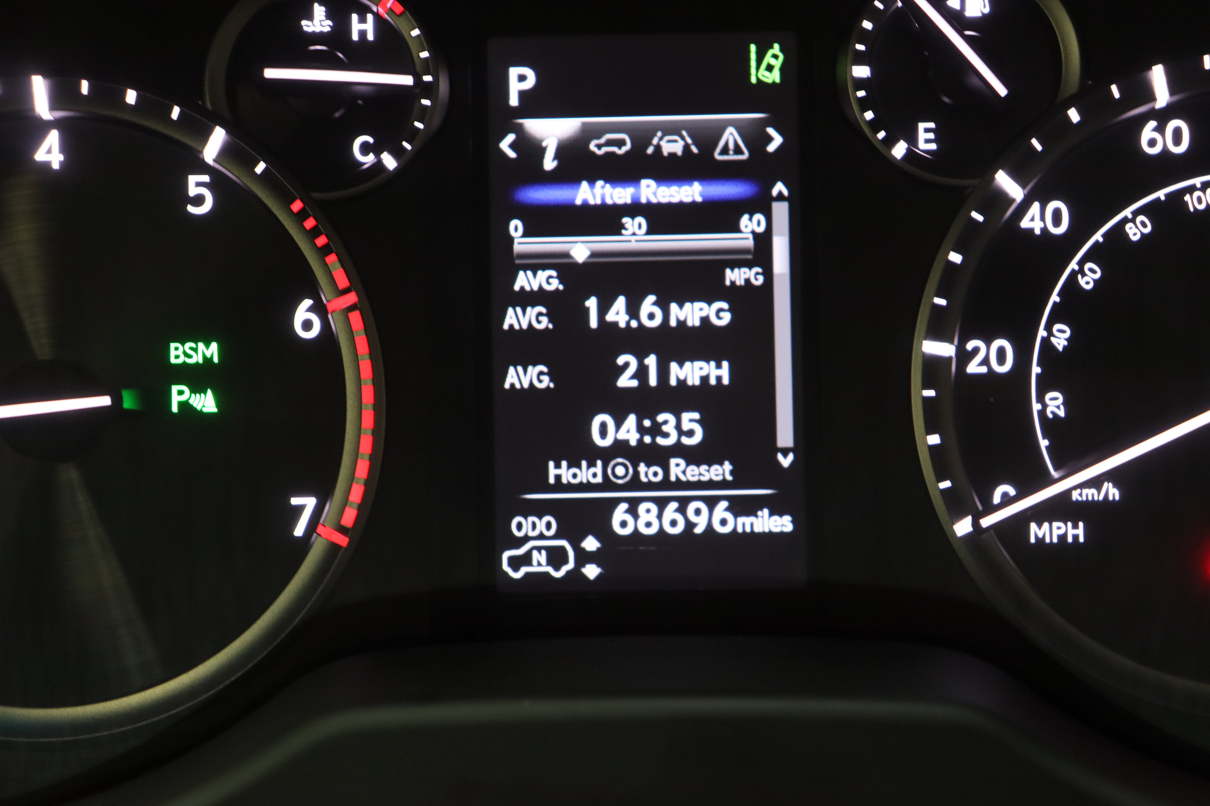 Used 2020 Lexus GX 460 Luxury w/ Accessory Package AWD/4WD image 44