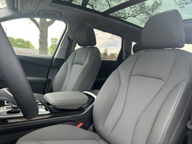 Used 2025 Audi Q7 3.0T Premium Plus w/ Premium Plus Package AWD/4WD image 20