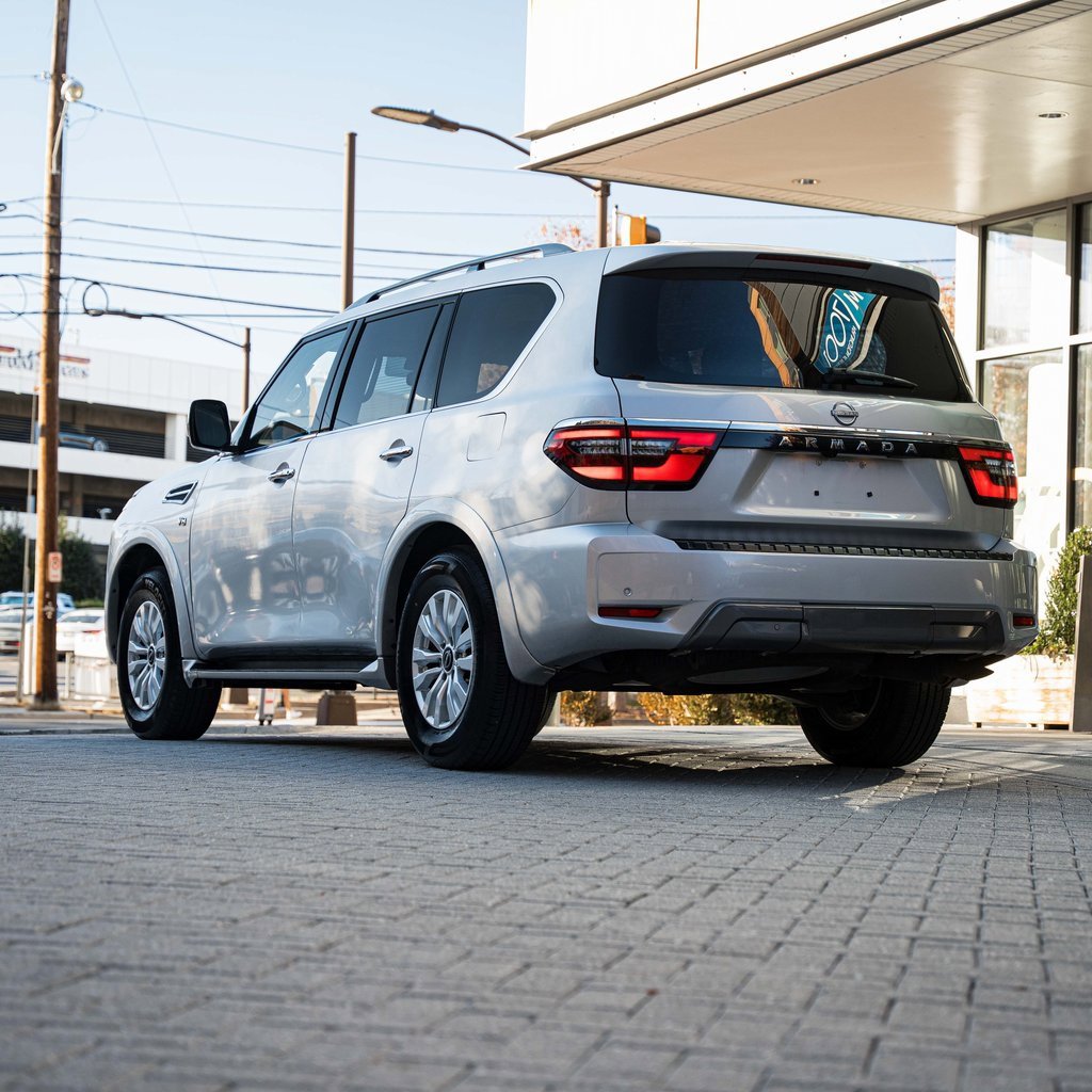 Used 2021 Nissan Armada SV image 5