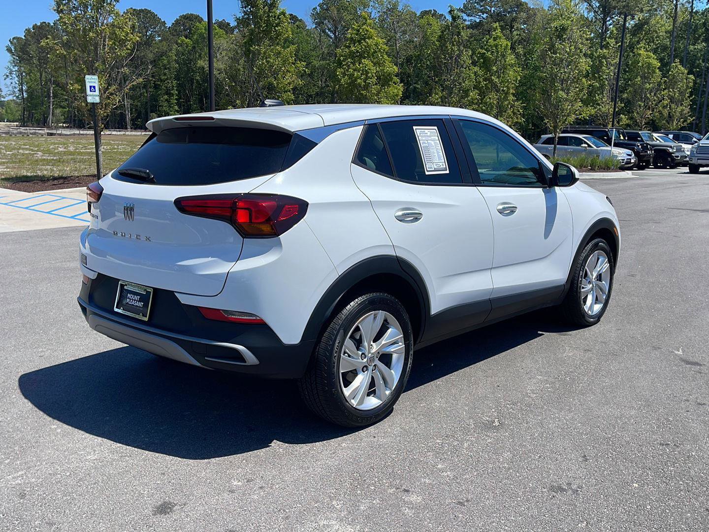 Used 2024 Buick Encore GX Preferred image 7