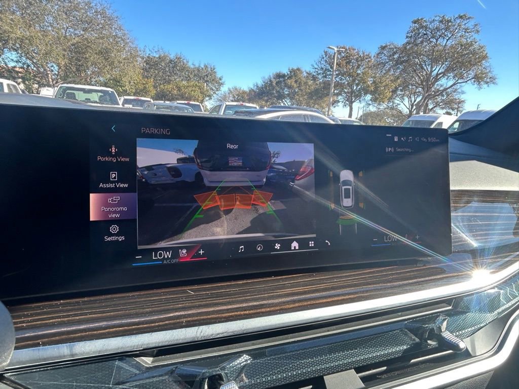 Used 2025 BMW X5 xDrive50e image 13