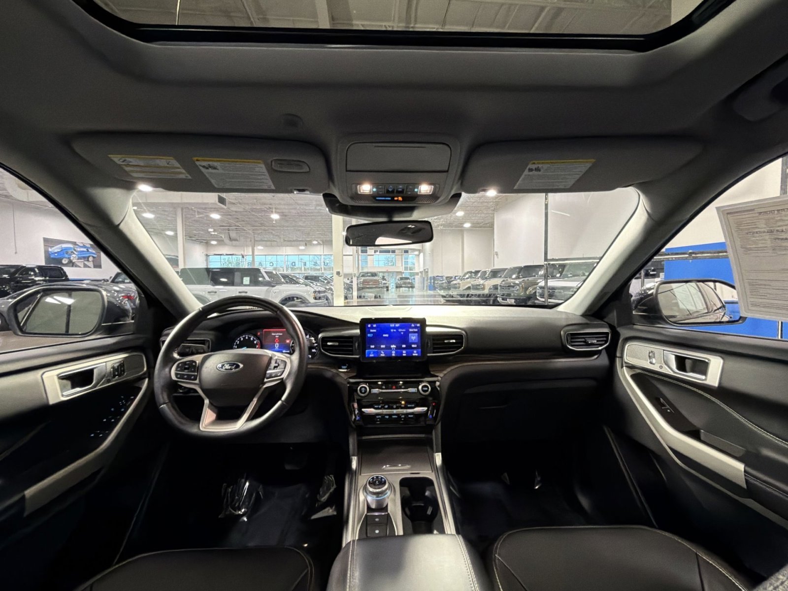 Used 2022 Ford Explorer Limited w/ Hybrid Equipment Group 310A image 40