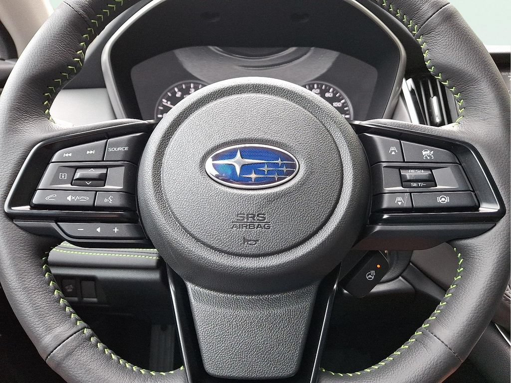 Certified 2025 Subaru Outback Onyx Edition AWD/4WD image 13