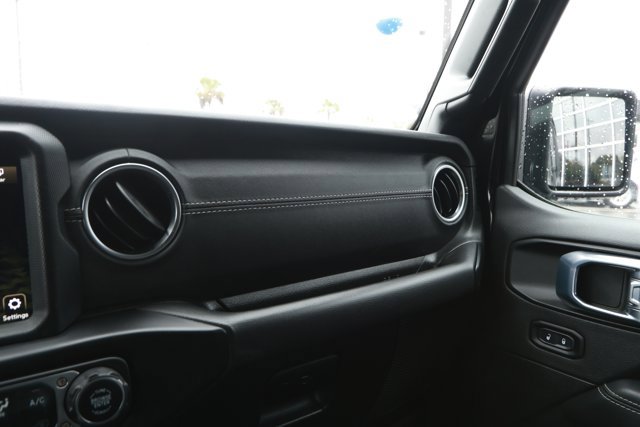 Used 2021 Jeep Wrangler Unlimited Sahara w/ Cold Weather Group image 24